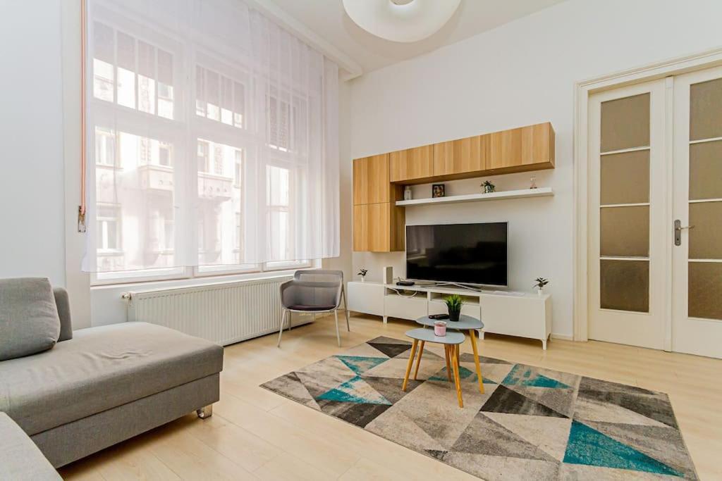 Luminous Design Apartment - W18 Budapest Exterior foto